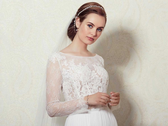 Lilly Bridal 01-3808 Lace Top