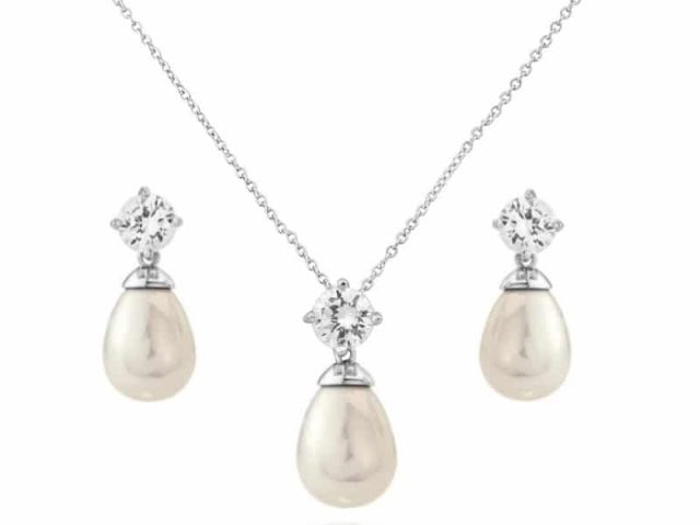 Athena Bridal Jewellery 1905 Timeless elegance necklace set