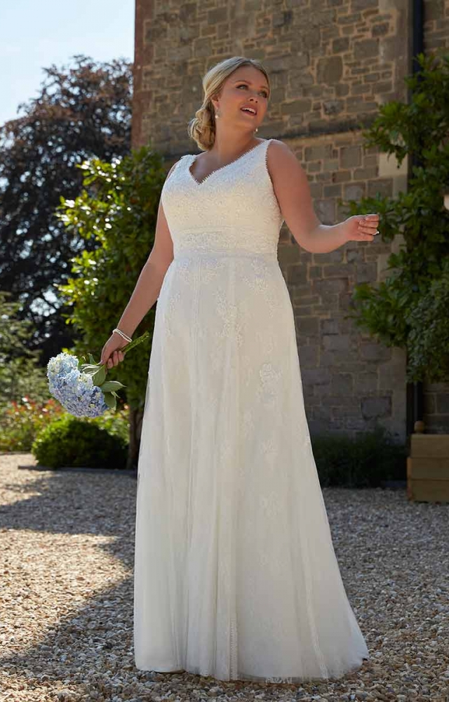 Romantica Silhouette Calypso Curvy Bridal Dress