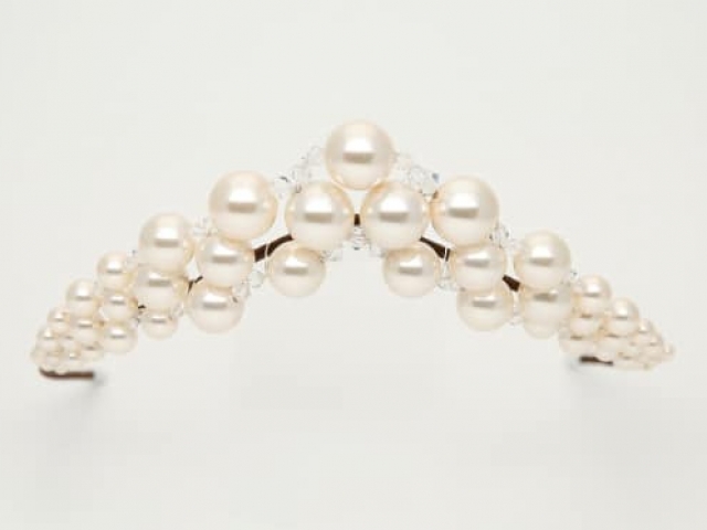 Richard Designs TR2640A statement pearl tiara