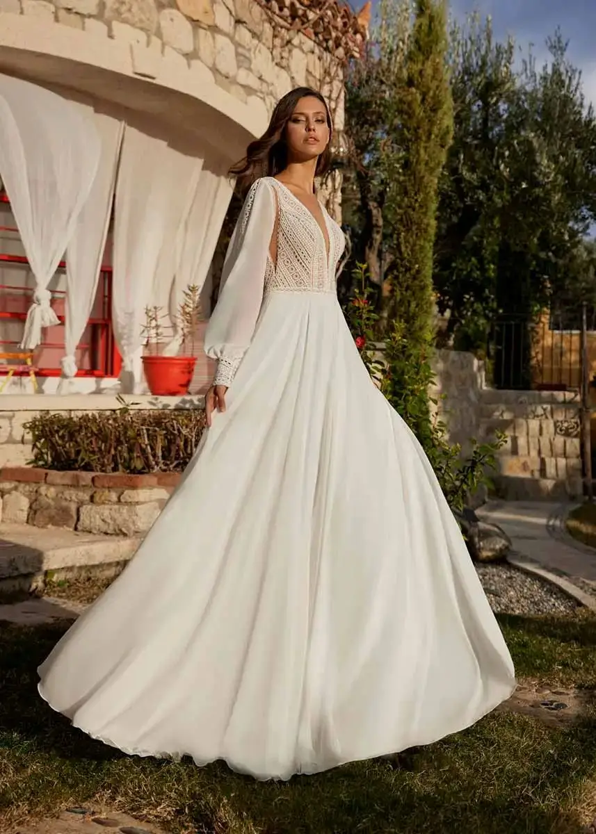 Ariane GBS Herve Paris: Timeless Crochet Bridal Dress - Wedding Dress Shops  York - The Bridal Affair