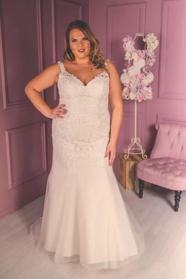 BE40 Victoria Kay Beauty
