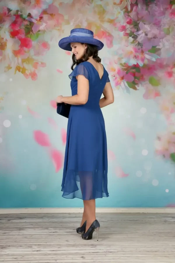 EBED066 &ndash; Curvy Occasionwear Dress &ndash; Emma Bridals