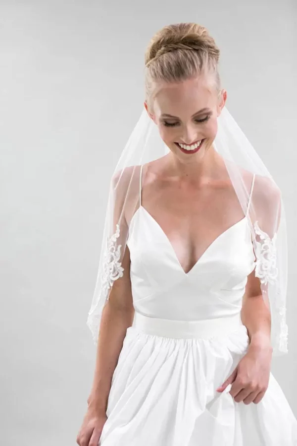 Milan Single Tier Joyce Jackson Veil