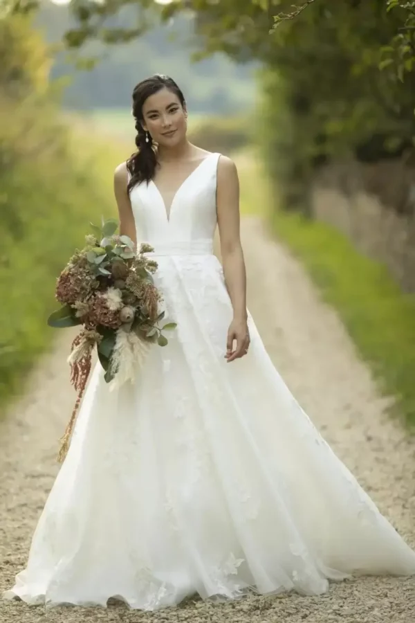 Savannah W395 True Bride wedding dress