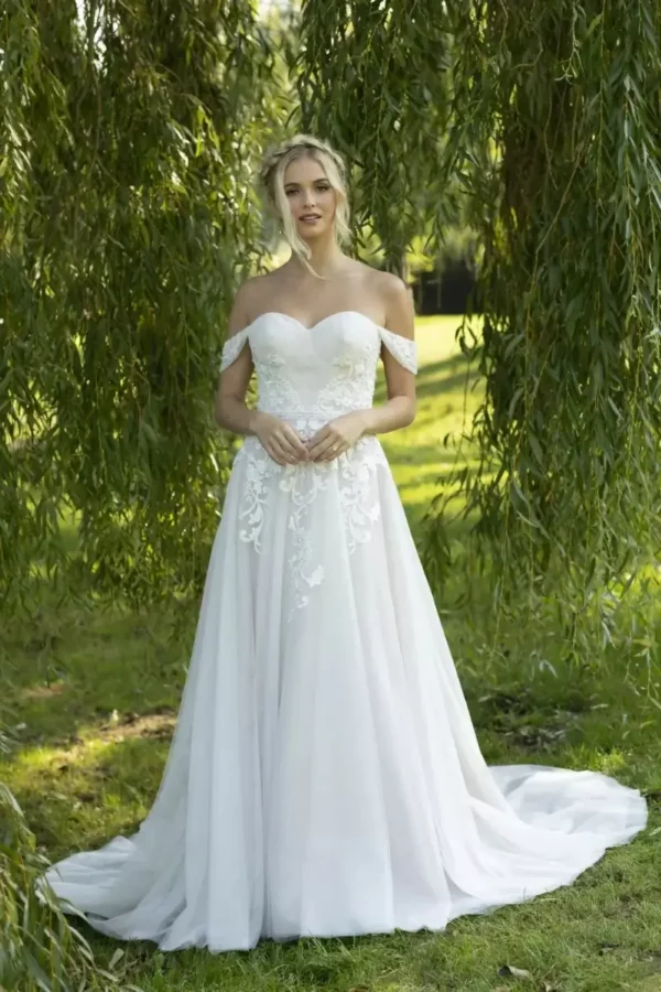 Skye W390 True Bride wedding dress
