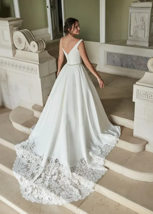 Miriam Romantica of Devon