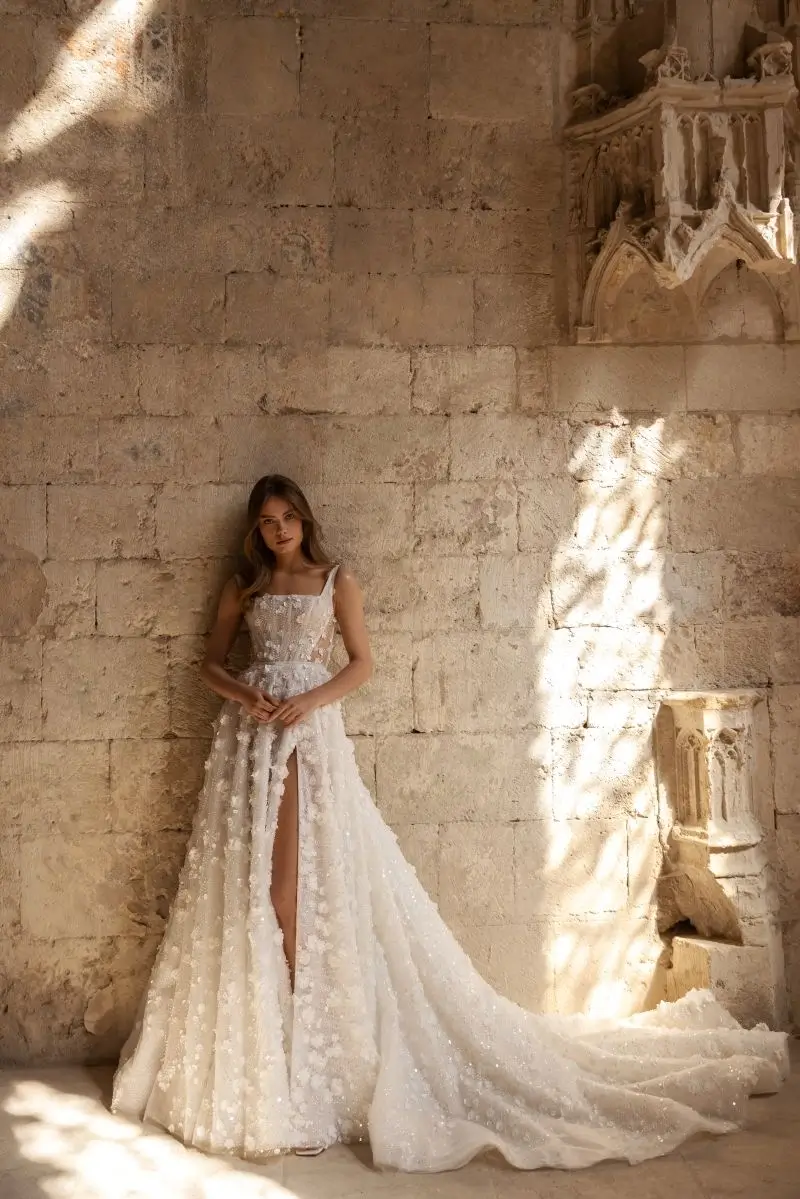 Afida eva Lendel wedding dress