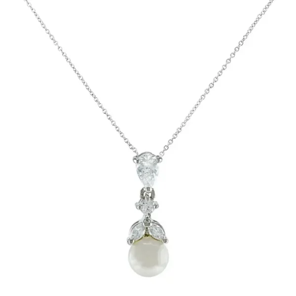 Cubic Zirconia Collection - Graceful pearl necklace