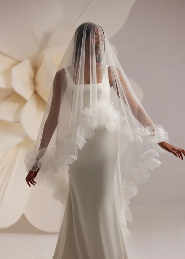 Eva Lendel Bertie wedding dress back with veil