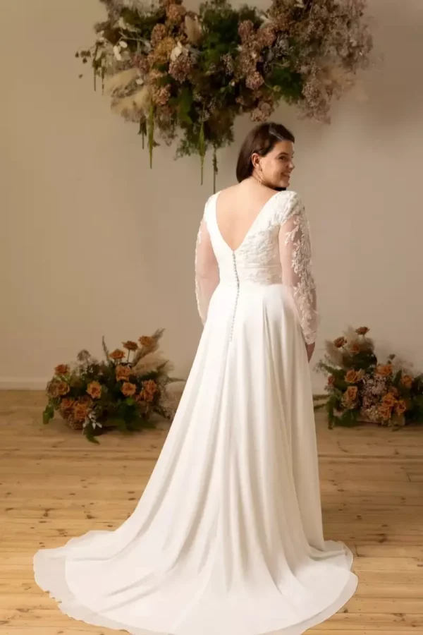 Leonora TC-W481 True Curves wedding dress back