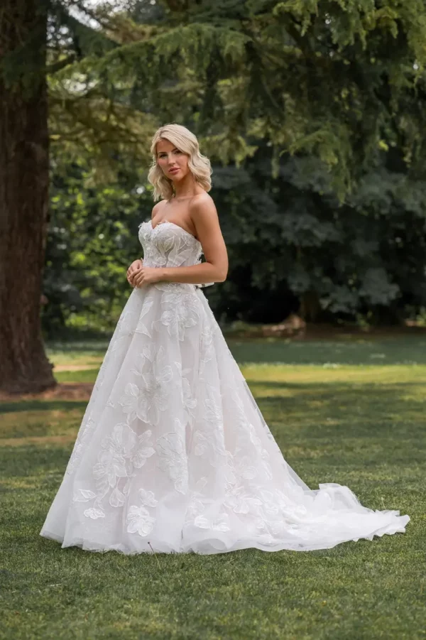 Dara DC6117 Danielle Couture