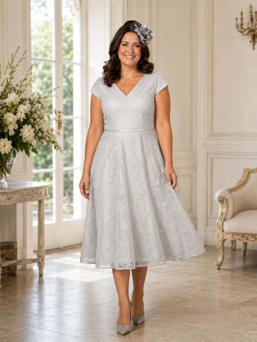 EBED027 &ndash; Curvy Occasionwear Dress &ndash; Emma Bridals