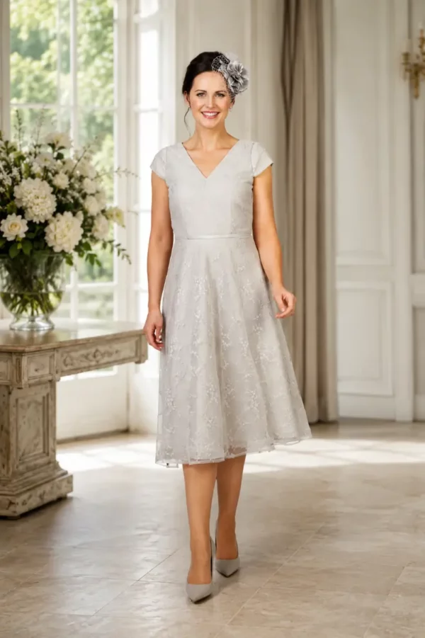 EBED027 &ndash; Curvy Occasionwear Dress &ndash; Emma Bridals