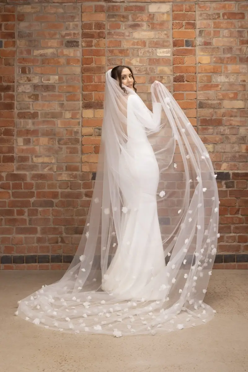 PBV9017 The Perfect Brial Company Veil