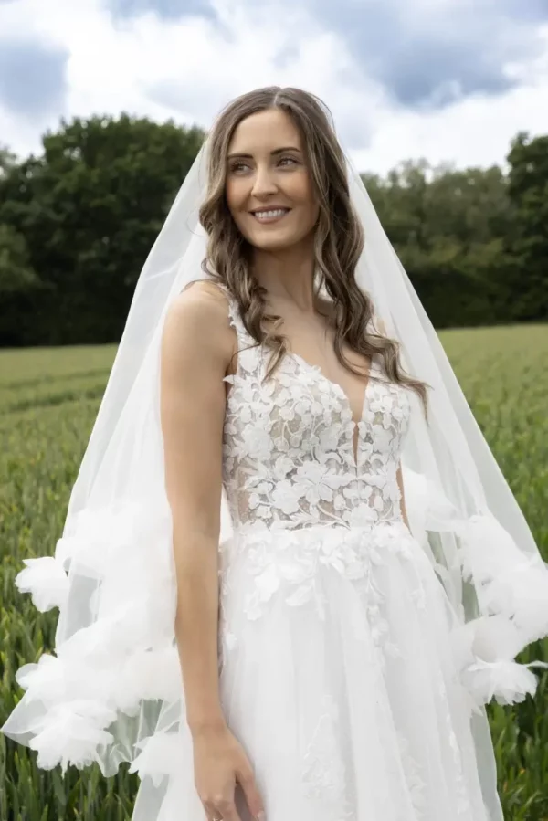 PBV9069 The Perfect Brial Company Veil front