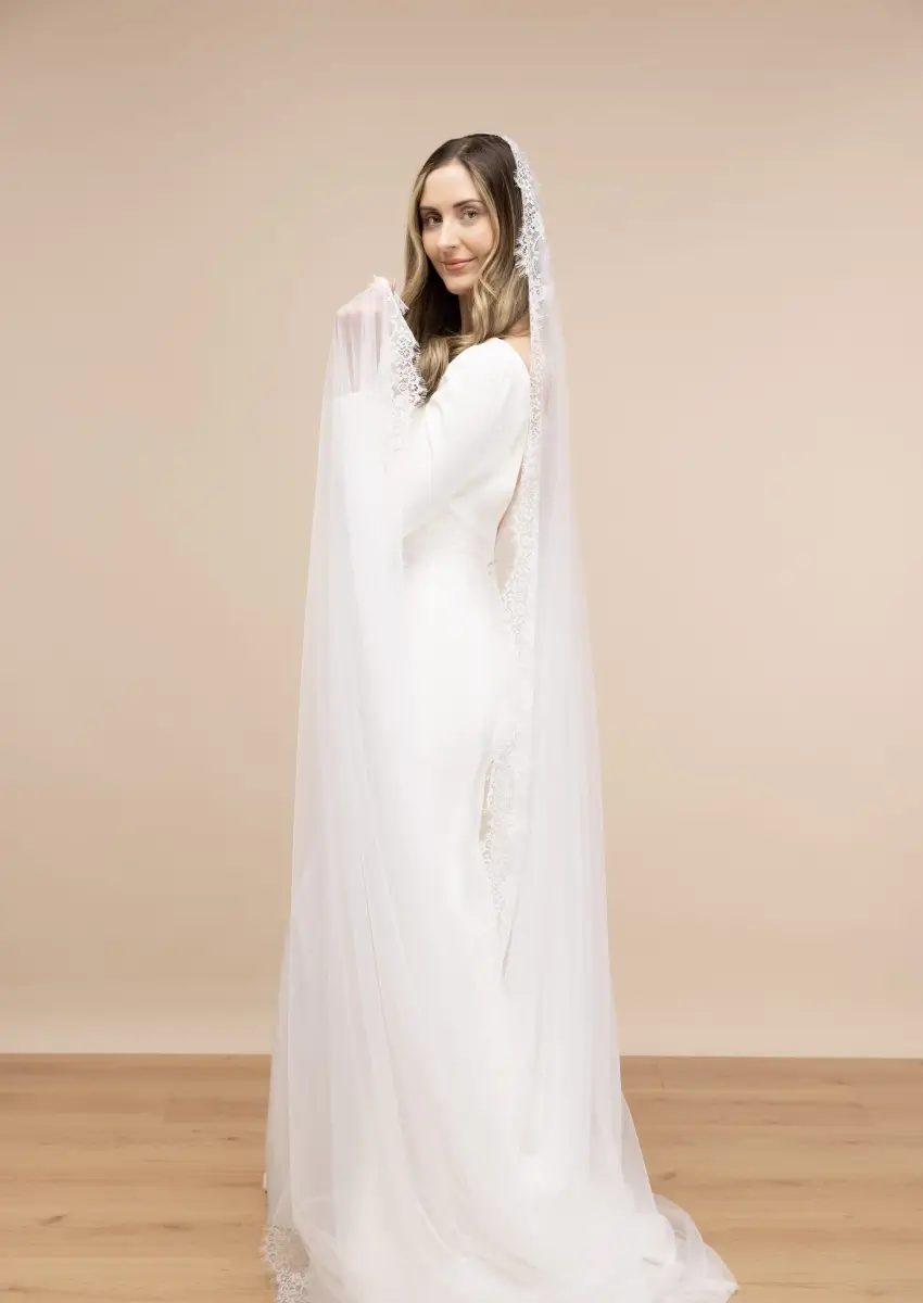 The Perfect Bridal Company PBV9088 Ivory Tulle Floral Lace Veil