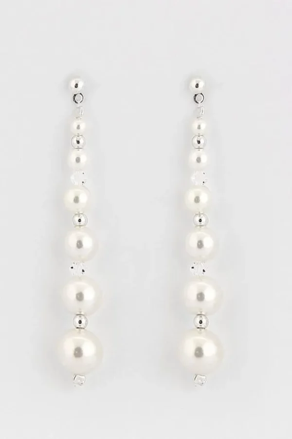 P904E Pearl & Crystal Drop Earrings - Richard Designs with graduated ivory pearls, crystal beads and silver bead detailing. plain background