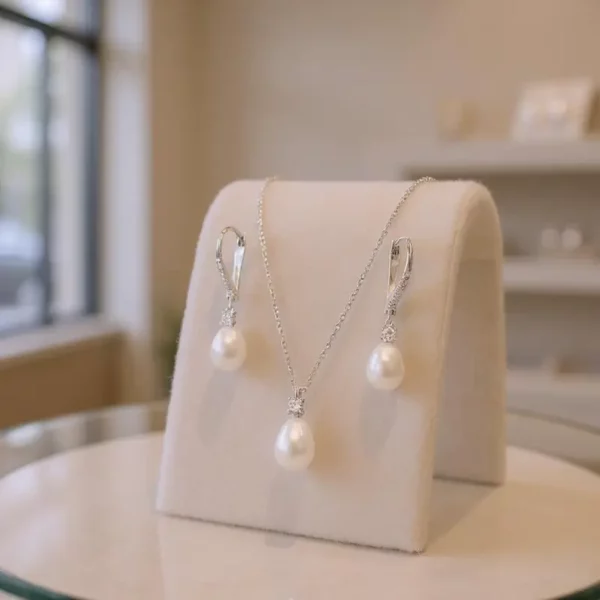 9598 Exquisite Freshwater Pearl Necklace Set 1