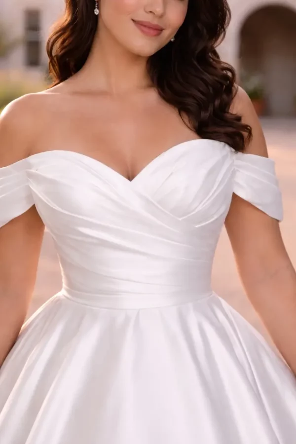 Sariah Curve Romantica of Devon