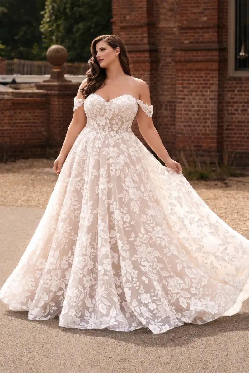 Danielle Couture Fleur DC001B wedding dress