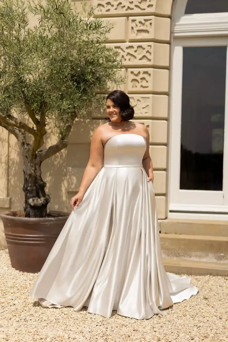 Rosalia TC-W493 True Curves
