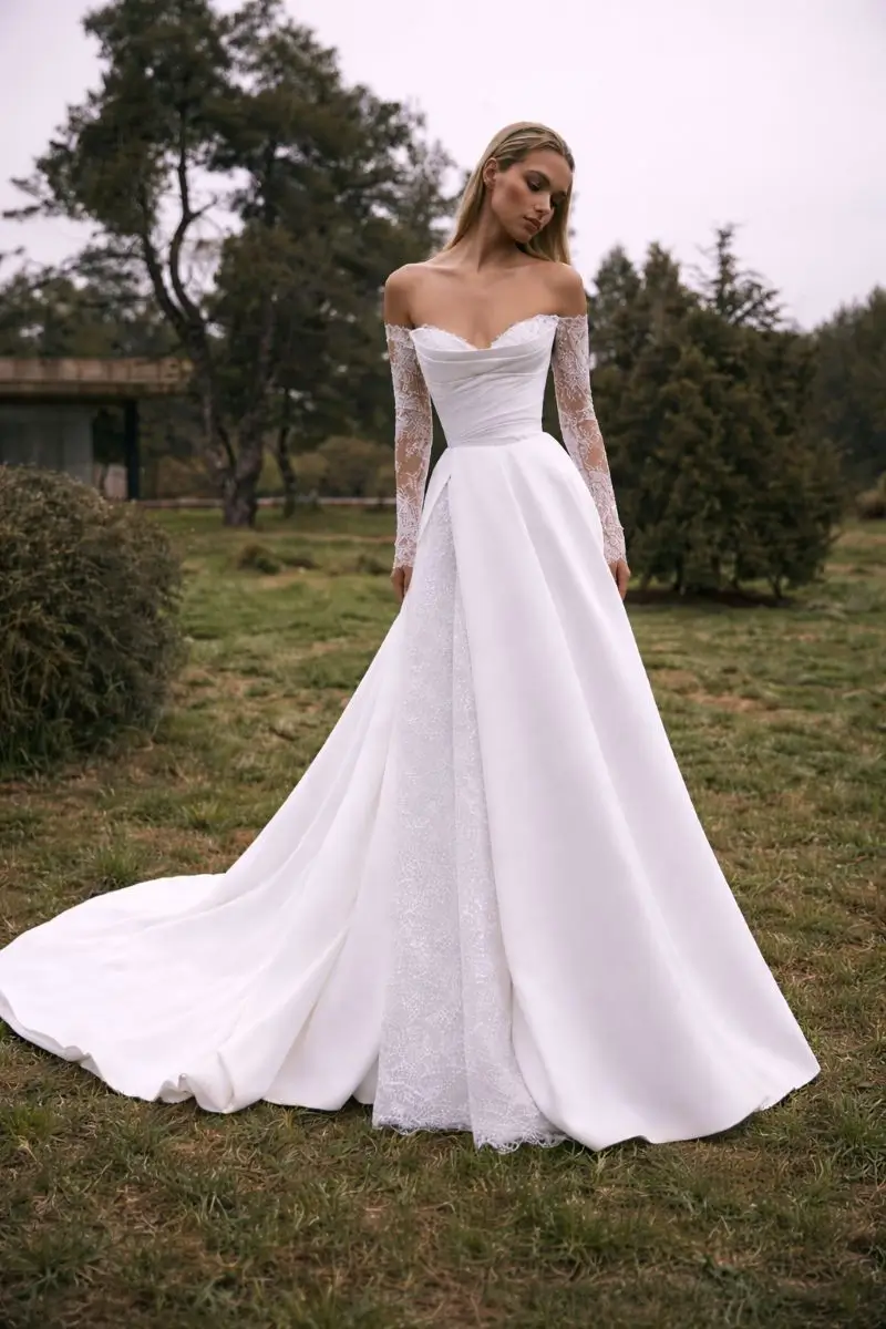 Aston Eva Lendel