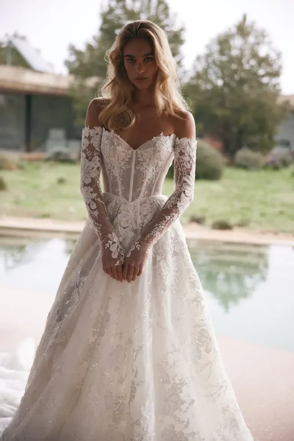 Eva Lendel Hugo front sleeve lace detail