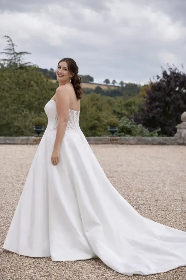 Romantica of Devon Lake wedding dress side