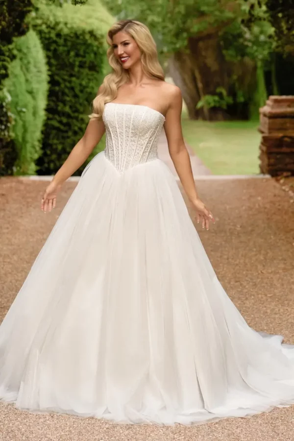 Daphne DC2135 Danielle Couture