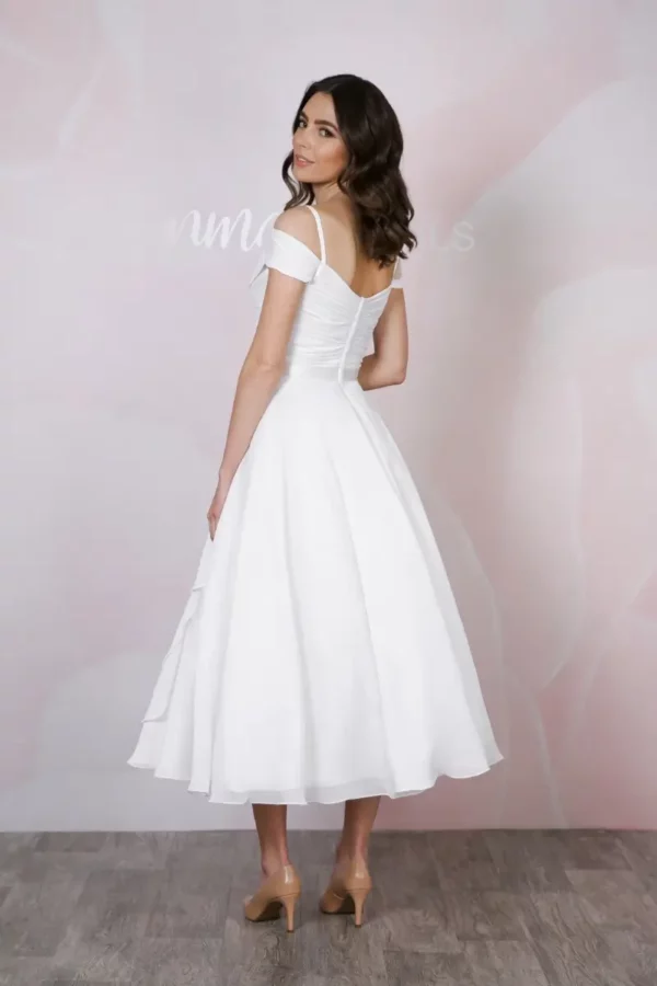 EB7778 &ndash; Tea-Length & Mini Wedding Dress