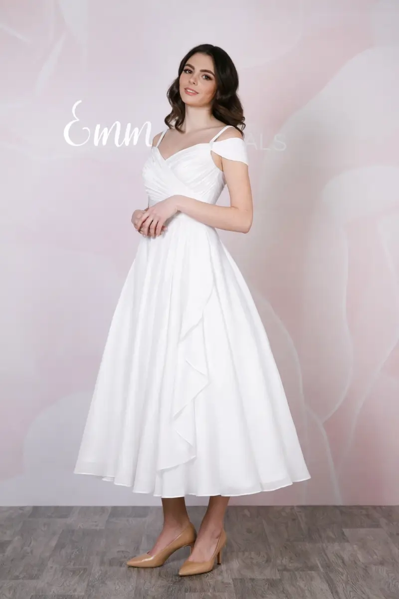 EB7778 &ndash; Tea-Length & Mini Wedding Dress
