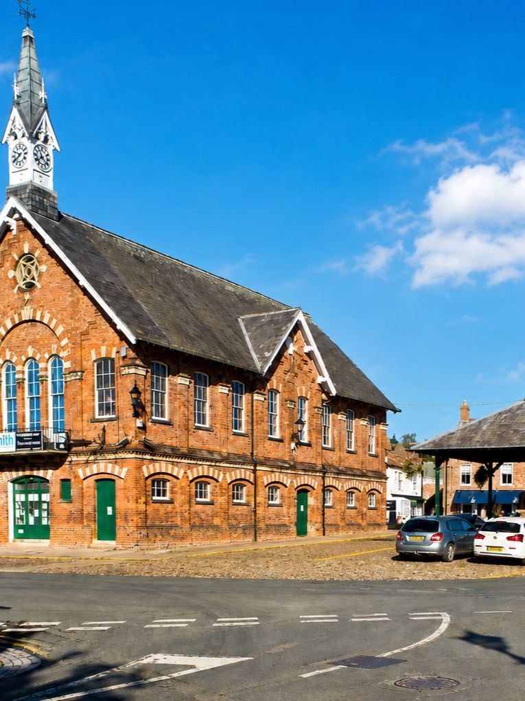 Easingwold Market Place near The Bridal Affair, a charming North Yorkshire town for a relaxed bridal shopping day