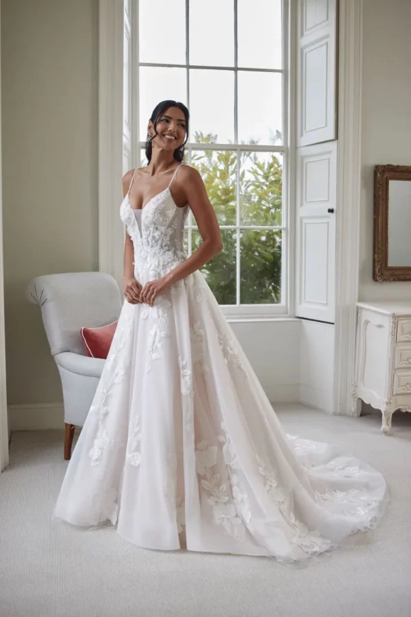 Elspeth Romantica of Devon